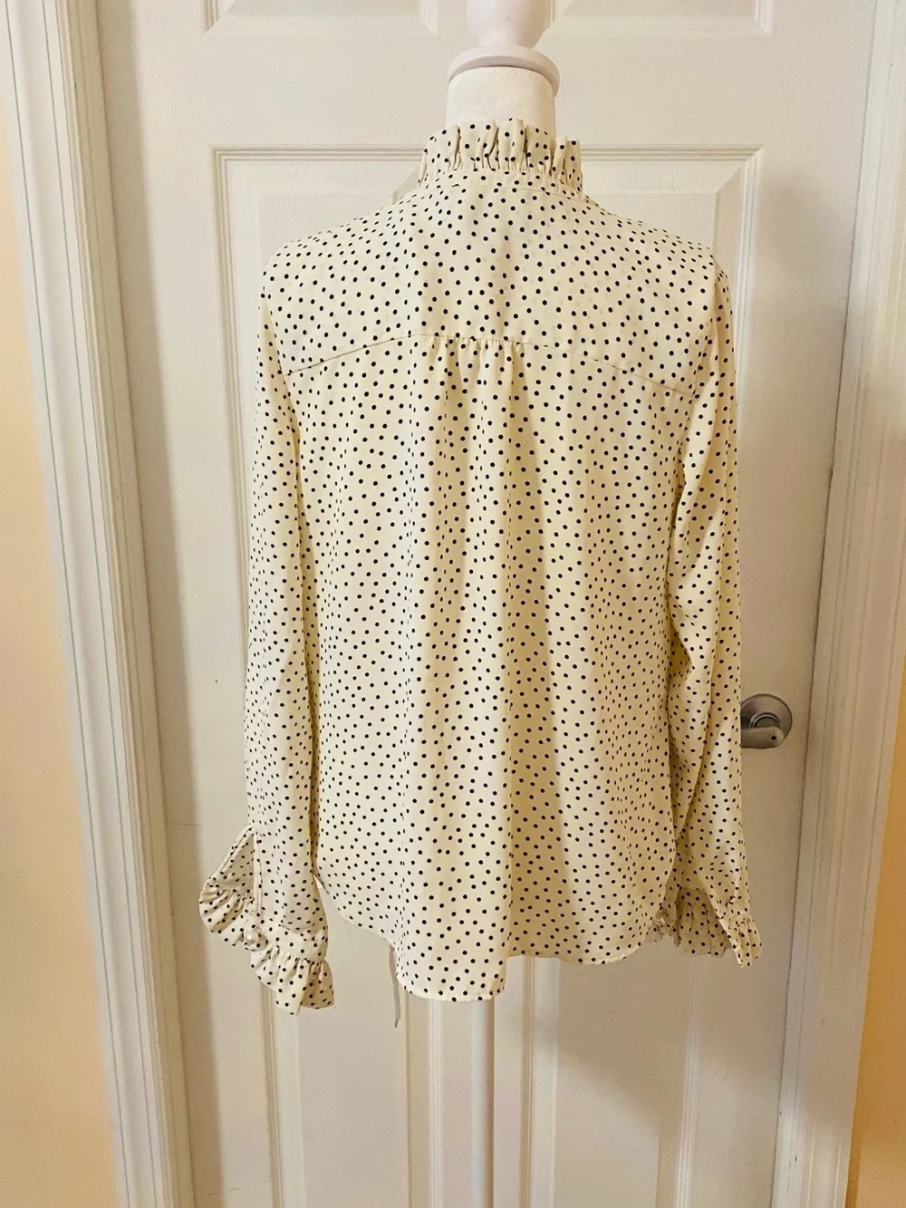 Talbots size small high neck top - Picture 4 of 9
